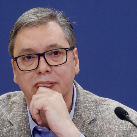 Procurile jezive prepiske kavačkog klana: Spremali rušenje Vučića FOTO