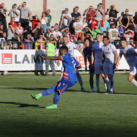 Kangin četvrti gol iz penala ovog proleća - ovako je Zvezda povela u Ivanjici