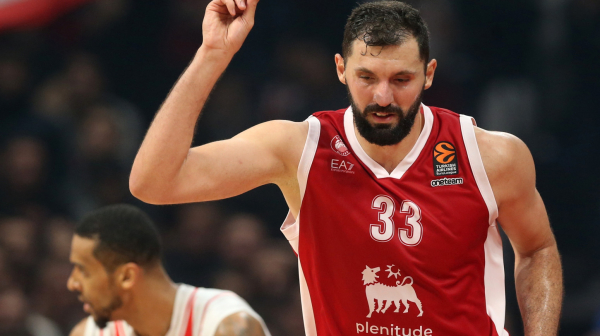 Mirotić: "Sjajno je osvojiti titulu sa omiljenim trenerom"