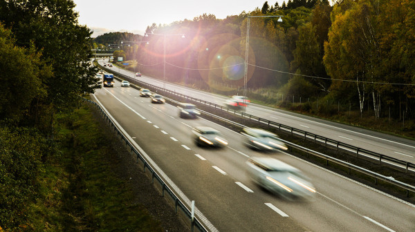Podižu ograničenje na auto-putu: Umesto 130, voziće se 150 km/h!
