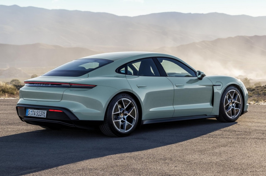Porsche pred odlukom decenije: Da li će potpuno napustiti električne automobile u Kini?