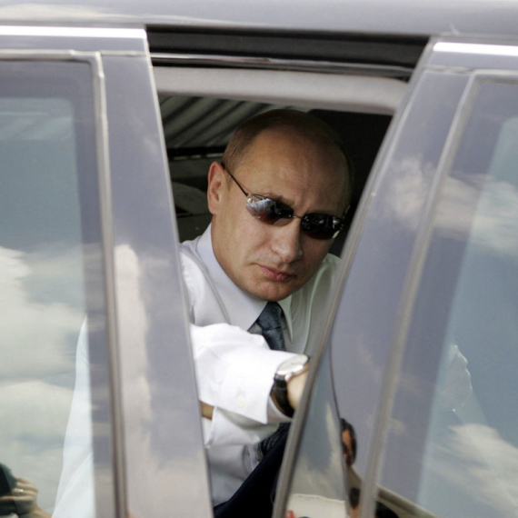 Putin jurca ulicama Moskve; Sazvan hitan sastanak VIDEO