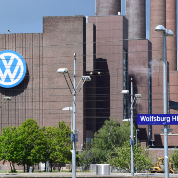 Čudan trend u Londonu: Lopovi se "navadili" na senzore za VW tempomate