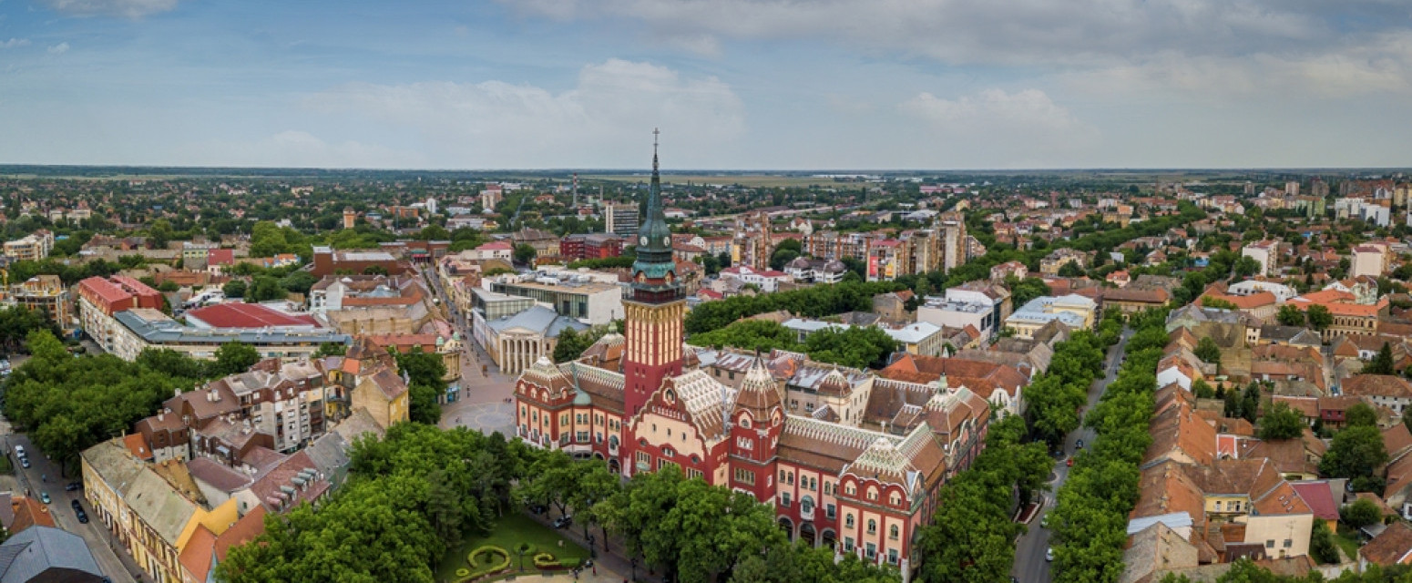 Ovaj grad u Srbiji prepoznatljiv je po secesiji, ali to nije jedini razlog zašto se u njega zaljubljuje FOTO