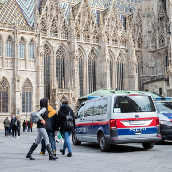 Policija objavila fotografije žena: Traže se zbog nestanka male Danke FOTO