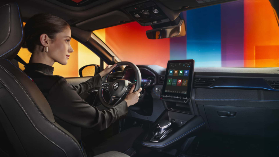 Novo lice popularnog krosovera: Preporođeni Renault Captur FOTO