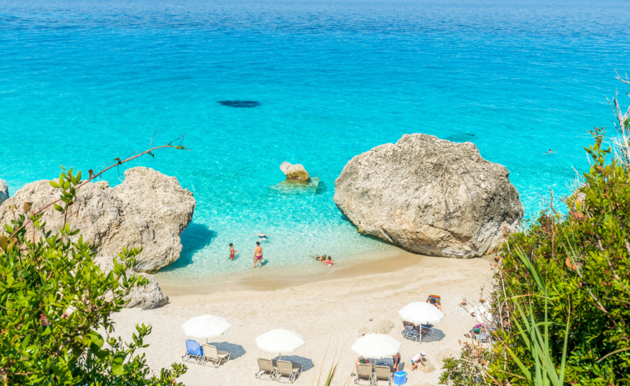 Ovo su najprljavije plaže u Grčkoj: Neke od njih Srbi obožavaju