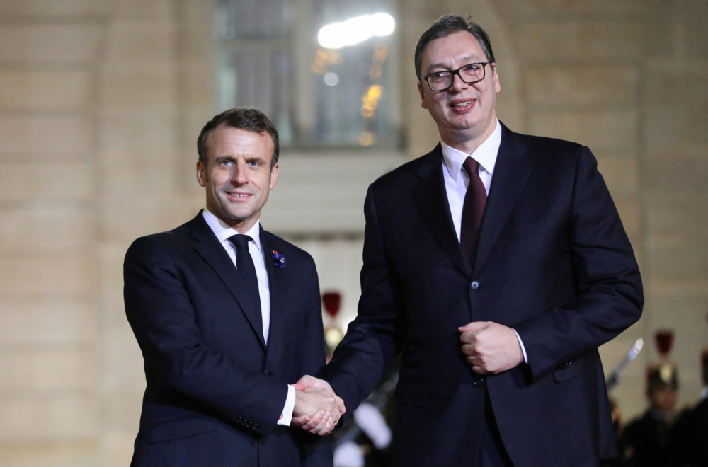 Vučić arrived in Paris: meeting with Macron tomorrow