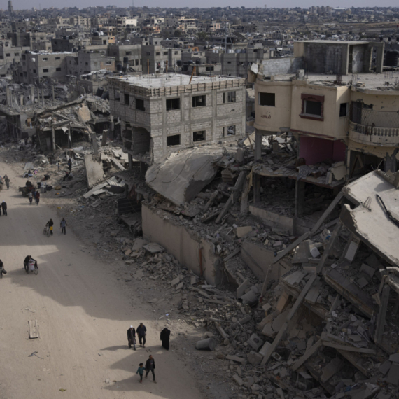 "We, heads of state, demand immediate, unconditional implementation of Resolution 2728 of UN Security Council