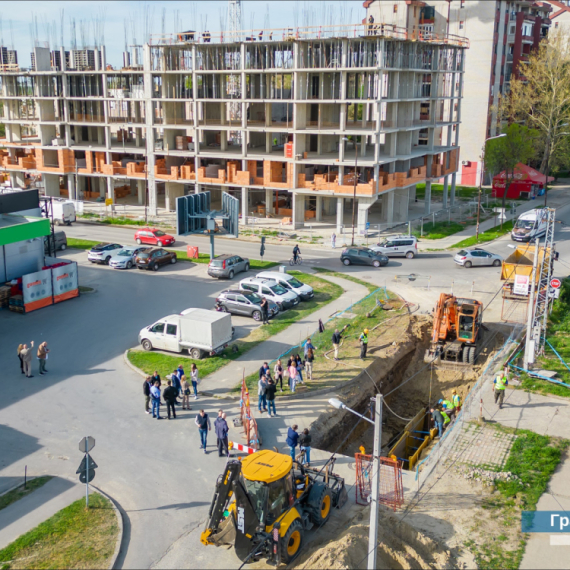 Ova ulica je zatvorena za saobraćaj: U toku radovi na sanaciji kanalizacione mreže FOTO