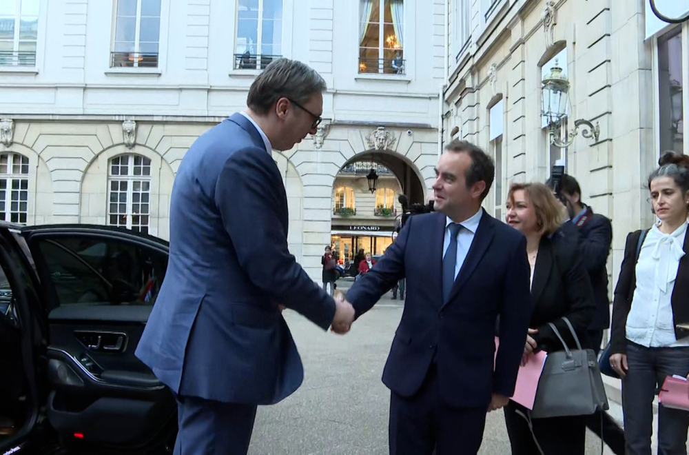 Vučić iz Pariza: Francuzi zainteresovani za EXPO