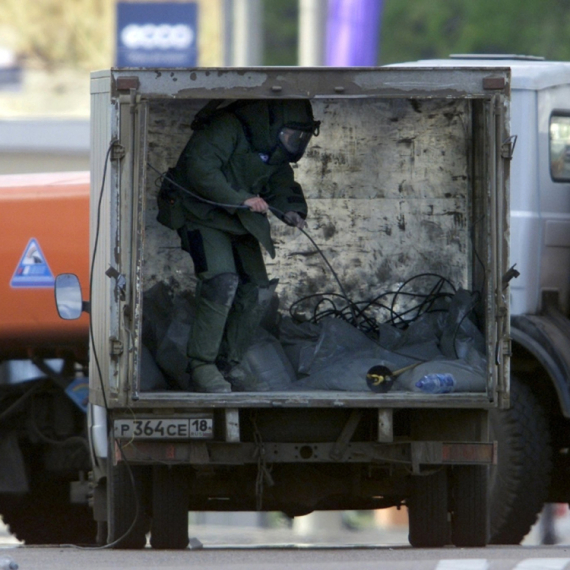Džihadisti spremili auto pun propana, pravili i bombu VIDEO