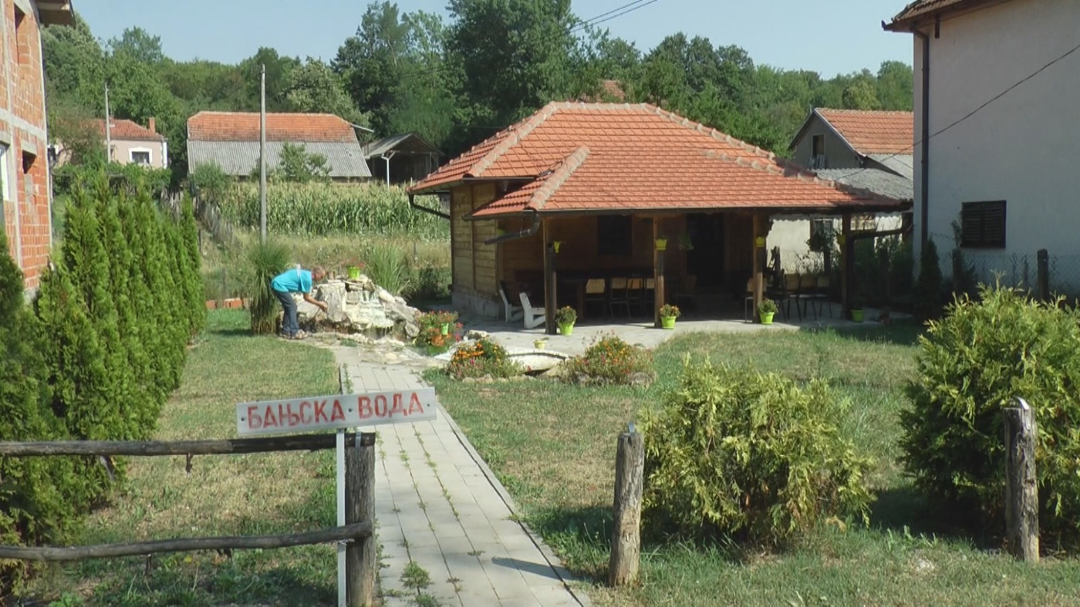 Nije mogao da se kreće, pa se preselio blizu ove banje: Danas mu dolaze stranci po spas FOTO
