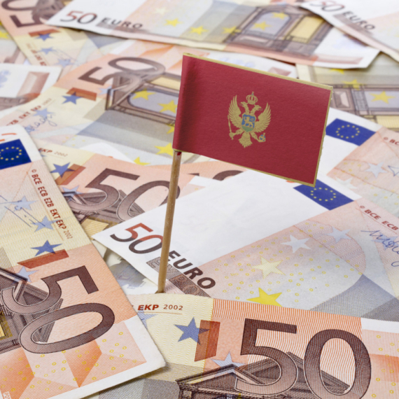 Objavljena prosečna plata u Crnoj Gori: Ove delatnosti su najplaćenije