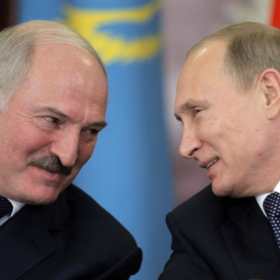 Putin i Lukašenko najavili zajednički odgovor na "nove pretnje Zapada"; "Orešnik" je već u armiji