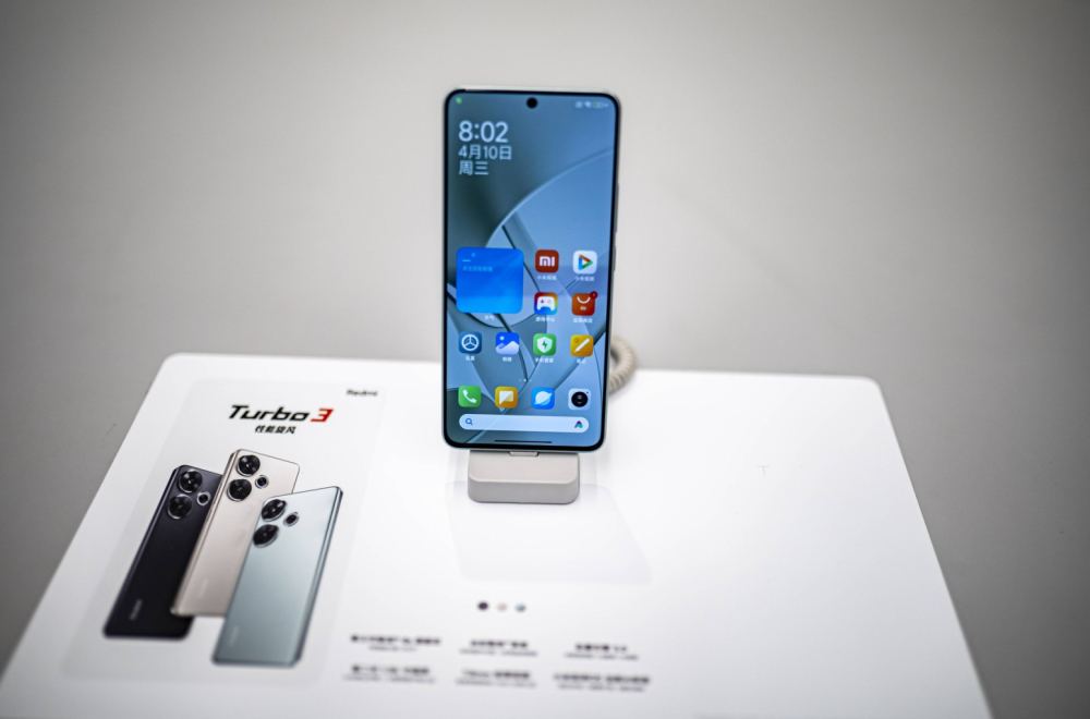 Redmi ima novu liniju telefona: Turbo 3 objavljen sa čipom "ubicom" FOTO