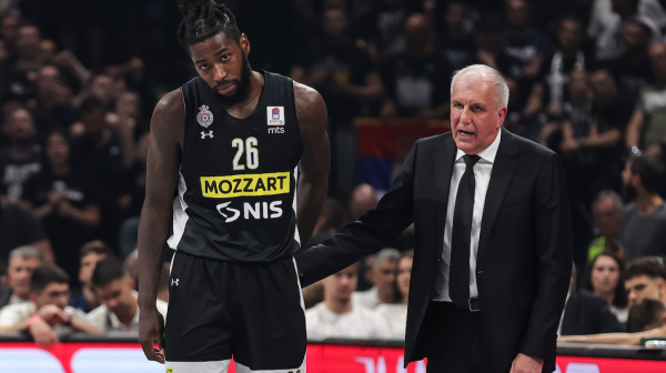 Sferopulos "poslao" Lesora u Partizan VIDEO