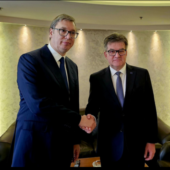 Vučić nakon sastanka sa Lajčakom u Mostaru: Nema povlačenja i kompromisa kada je reč o bezbednosti naroda FOTO