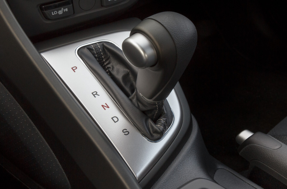 Kako se pravilno parkira auto sa automatskim menjačem