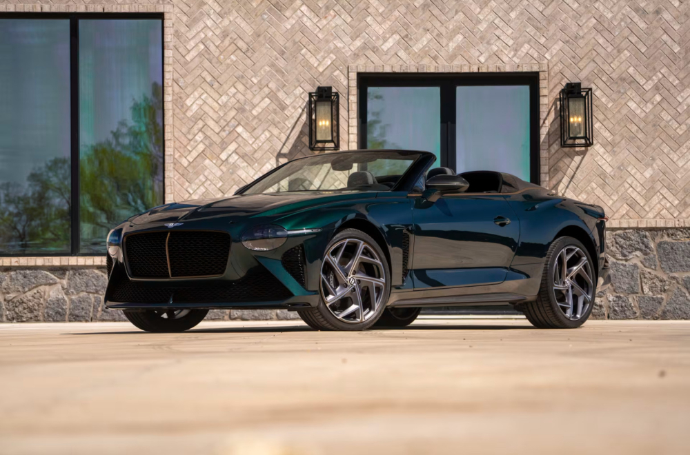 Košta više od dva miliona: Prodaje se poslednji Bentley Bacalar FOTO