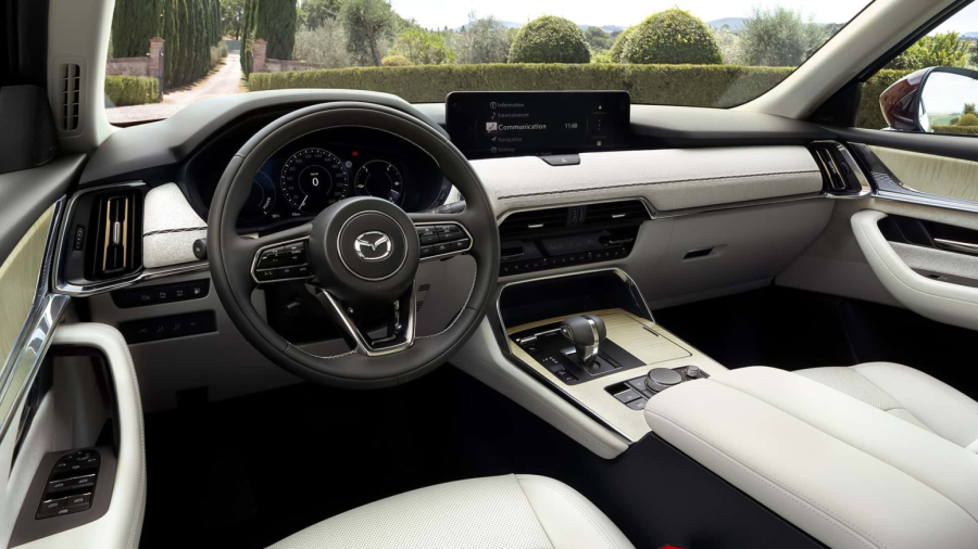 Debitovao novi Mazdin SUV: CX-80 ima pet metara i tri reda sedišta FOTO