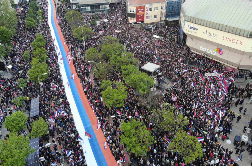 Održan miting u Banjaluci; Dodik: Ubijene Srbe niko ne pominje; Brnabić: Važno je da se držimo zajedno VIDEO