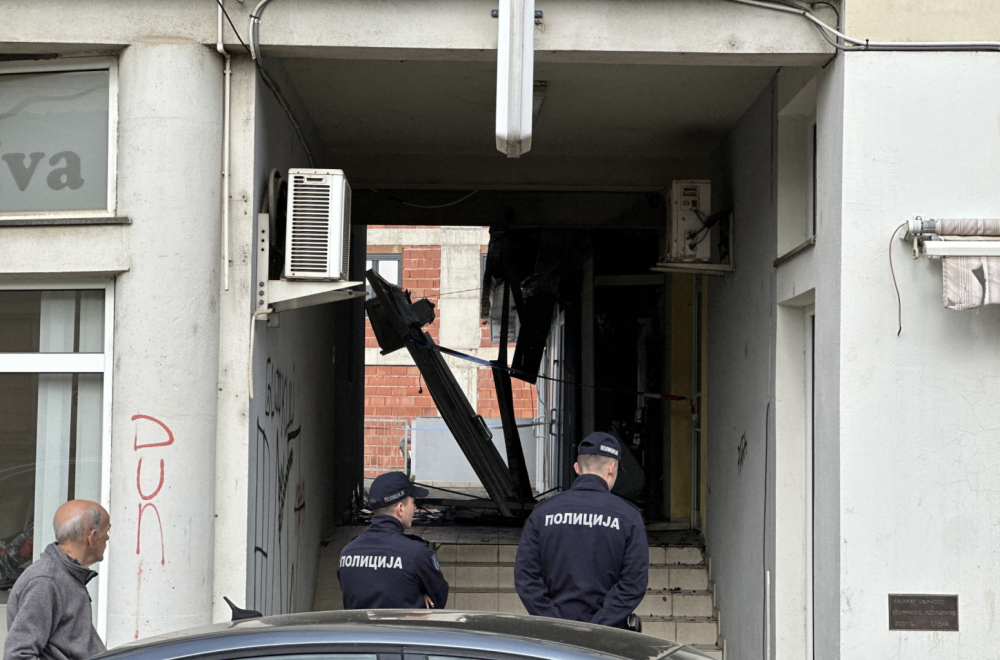 Eksplozija u centru Čačka: Prve slike sa mesta požara – policija vrši uviđaj FOTO