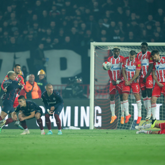 Derbi o kom će se pričati  – preokret Zvezde za +10 i bes Partizana; "Ovo je previše"; "Nije bio faul" VIDEO