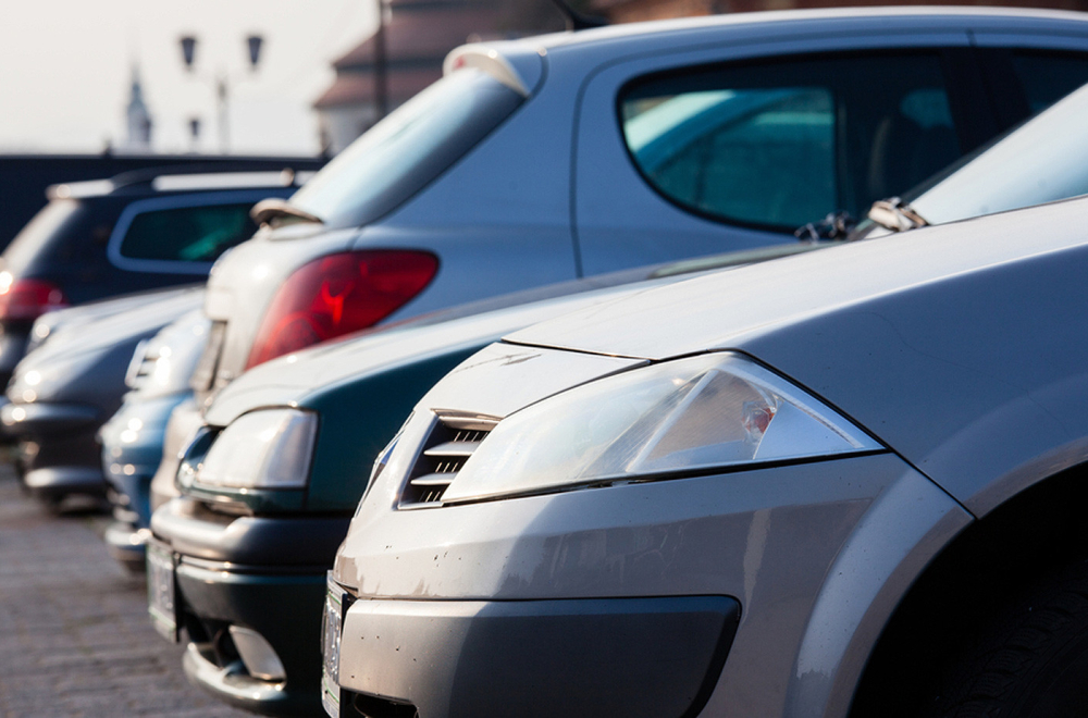 I stan i auto: Ko od nas danas može da ostvari srpski san?