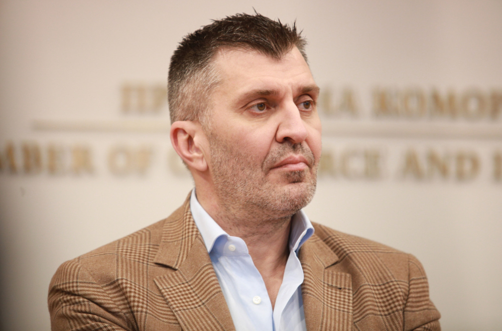 Đorđević: U presudnim trenucima važno je da pružimo punu podršku predsedniku Vučiću i njegovoj misiji u UN