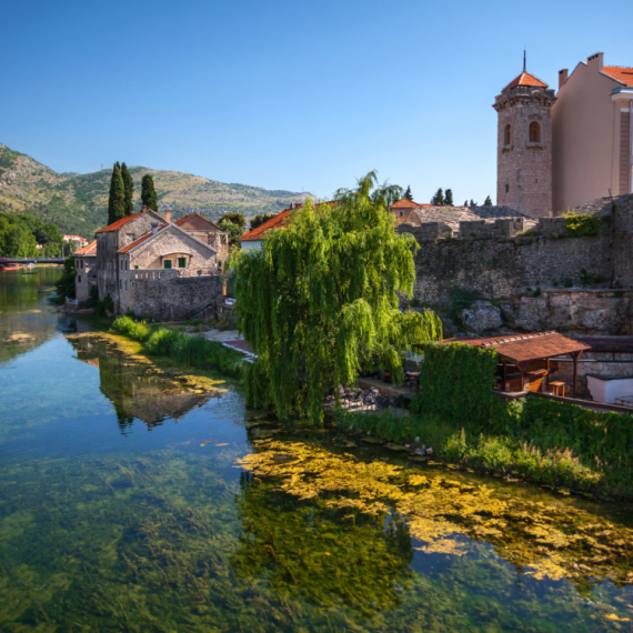 Ovaj grad jedan je od najsunčanijih na Balkanu: Zovu ga i mala Venecija