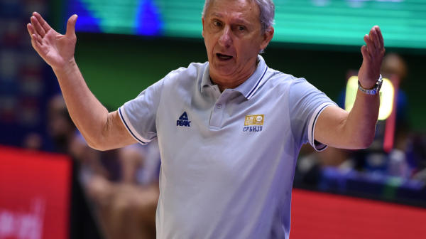 Pešić: "Na dobrom smo putu da dotaknemo dno kao Hrvatska"