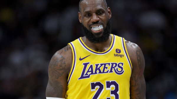 Lebron besan na sudije: "To je je*eno glupo" VIDEO