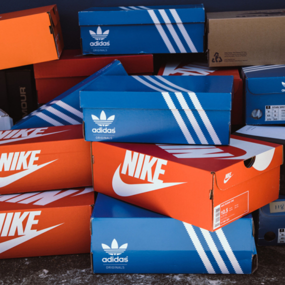 Adidas i Najki na sudu u Nemačkoj zbog pruga
