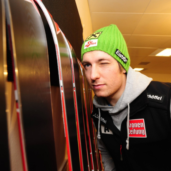 Svetski šampion promenio zemlju