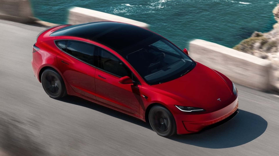 Tesla predstavio još brži Model 3 Performance: Do stotke za 3 sekunde FOTO/VIDEO