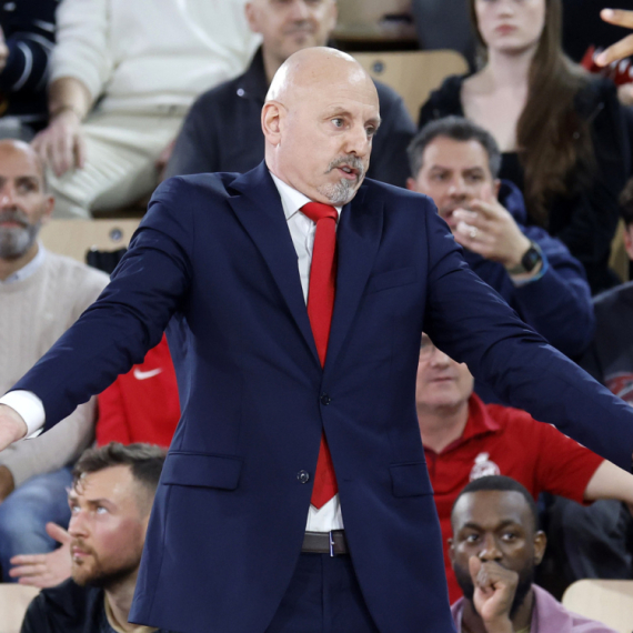Obradović: "Nemoj da govoriš da plaćamo sudije"