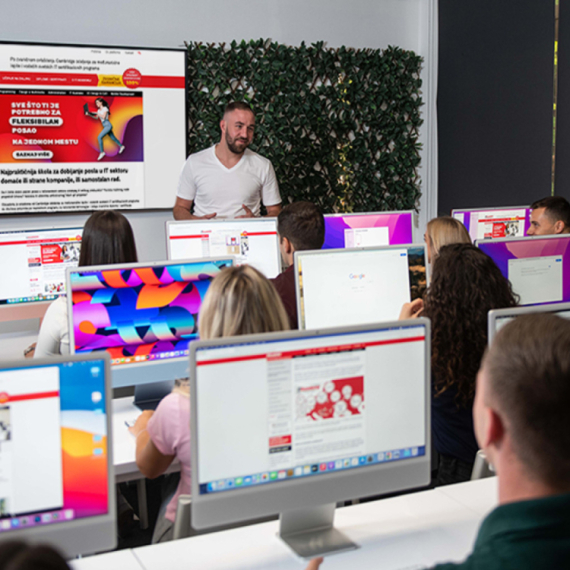 Velika prvomajska akcija na ITAcademy: Uštedite do 950 € popusta na školarinu