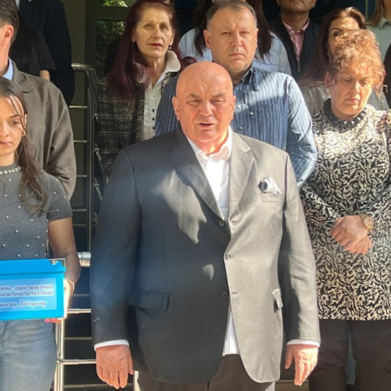 Koalicija Jedinstvene Srbije i Socijalističke partije Srbije prva predala listu za lokalne izbore u Jagodini