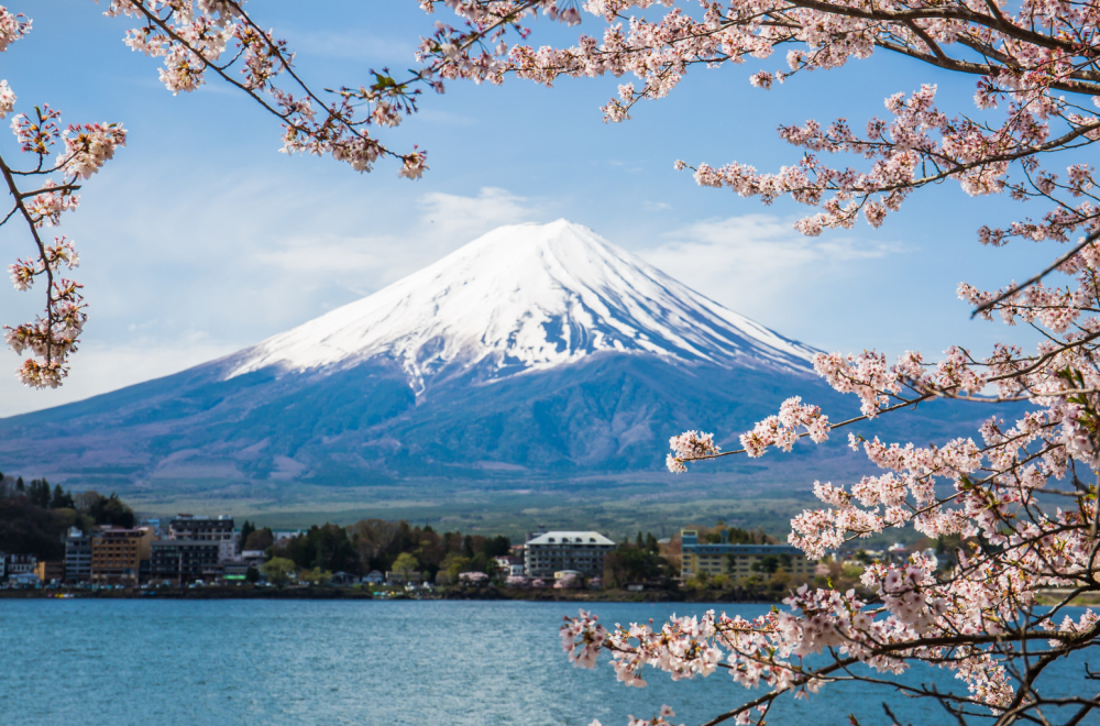 Japanac (102) je najstarija osoba koja se popela na planinu Fudži