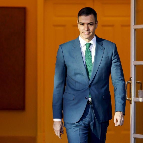 Dan "D" za Sančeza: Ostavka ili ne?