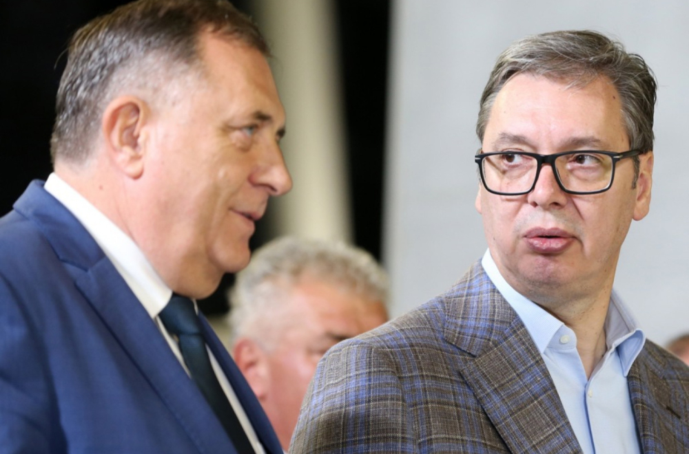 Vučić razgovarao sa Dodikom: Situacija po srpski narod veoma teška FOTO