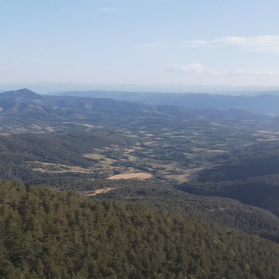 Pogled od milion dolara u kojem je uživao i car Dušan Silni: Velika potražnja za smeštajem na Divčibarama FOTO