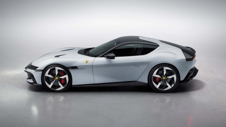 Savršen i beskompromisan: Novi Ferrari V12 ima zanimljivo ime FOTO/VIDEO