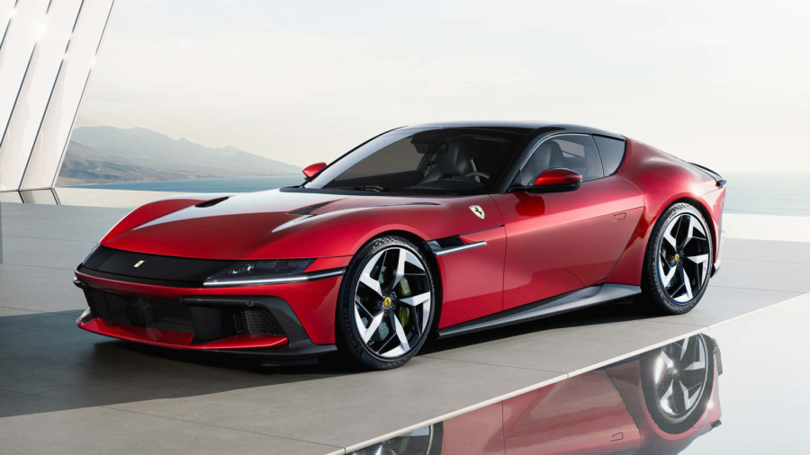 Ferrari prodaje mnogo automobila i zarađuje veliki novac