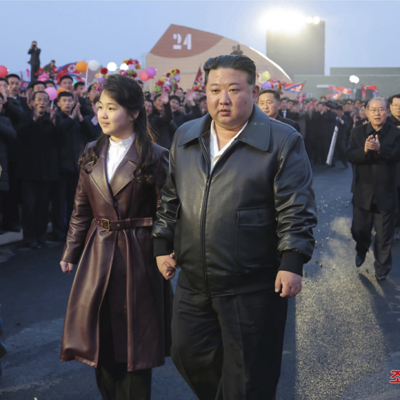 Propagandna pesma Severne Koreje postala hit na TikToku VIDEO