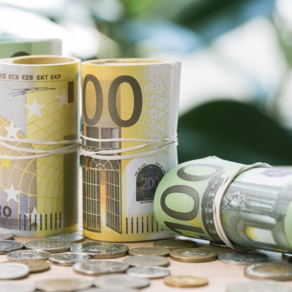 Otkriveno 5.000 falsifikovanih novčanica
