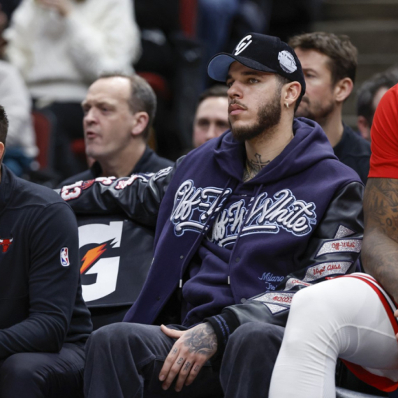 Zbog operacije ne igra u NBA već dve i po godine – uvalio tim u još veći problem