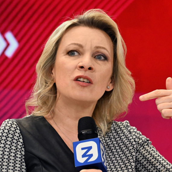 Russia: The West is carrying out a color revolution in Serbia