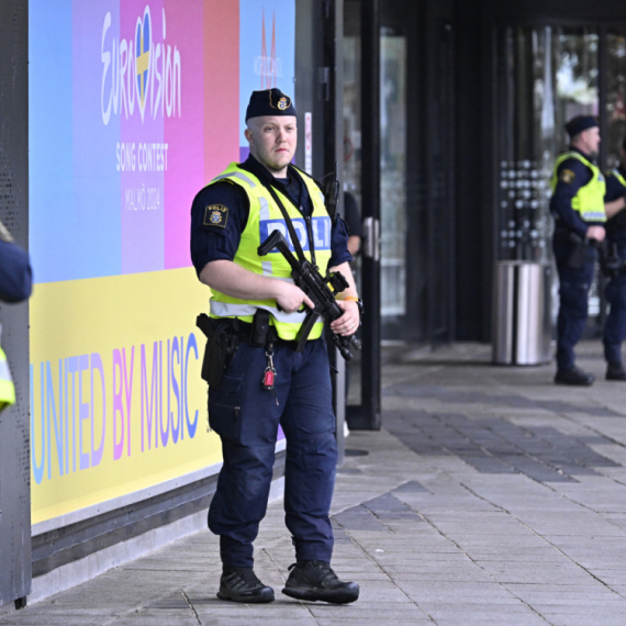 Policija opkoljava Malme, dižu se dronovi zbog Evrovizije FOTO